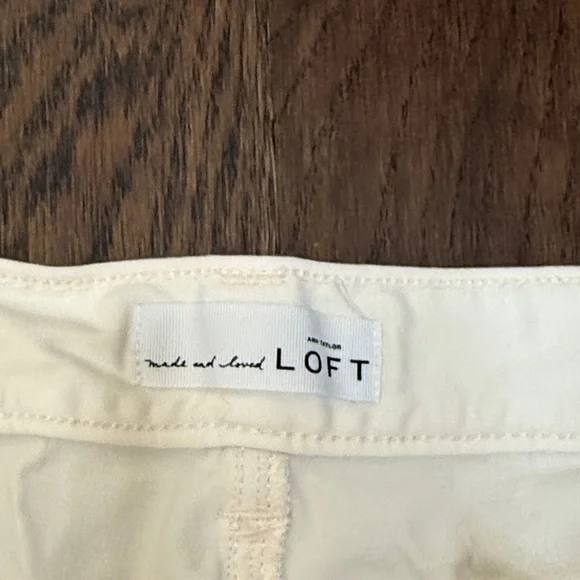 LOFT Light Beige Skinny Jeans - Picture 3 of 6